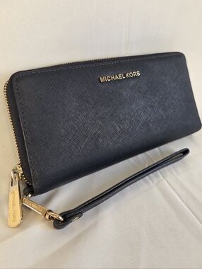 Michael Kors Navy Saffiano Leather Zip Wristlet